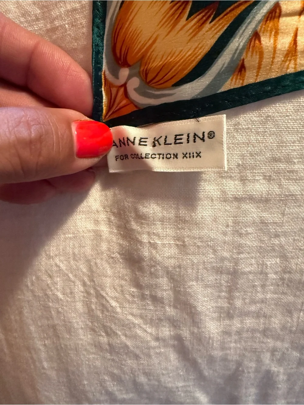 Anne Klein Collection XIIX Vintage 100% Silk Scarf